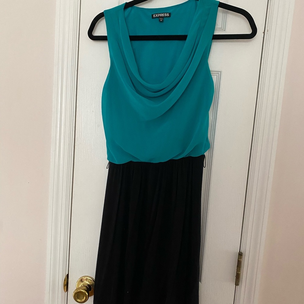 EXPRESS Sleeveless Scoop Midi Dress